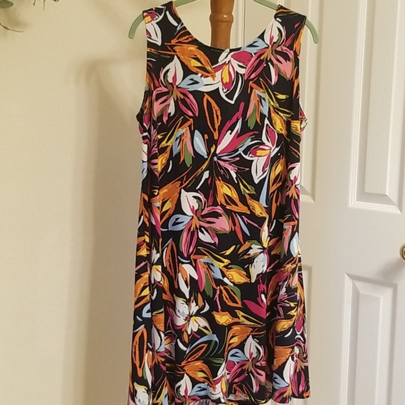 MSK Dresses & Skirts - MSK Floral Print Dress